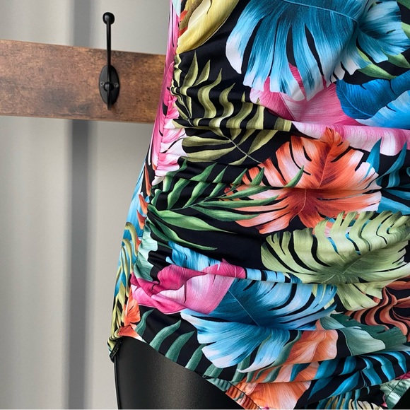 Swim Solutions Woman's Tummy Control Black Multi Floral One-Piece Swimsuit 10 - Picture 3 of 8